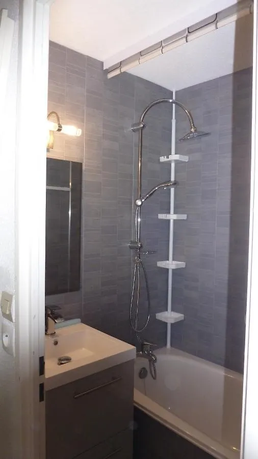 Апартаменты Studio Meuble Bagneres-de-Luchon