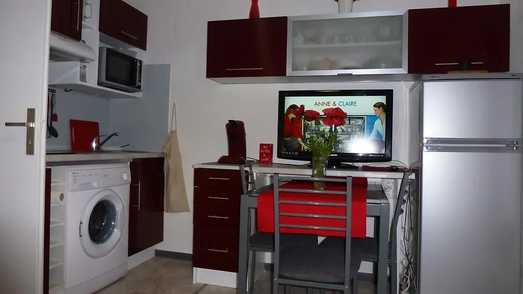 Studio Meuble Bagneres-de-Luchon Апартаменты